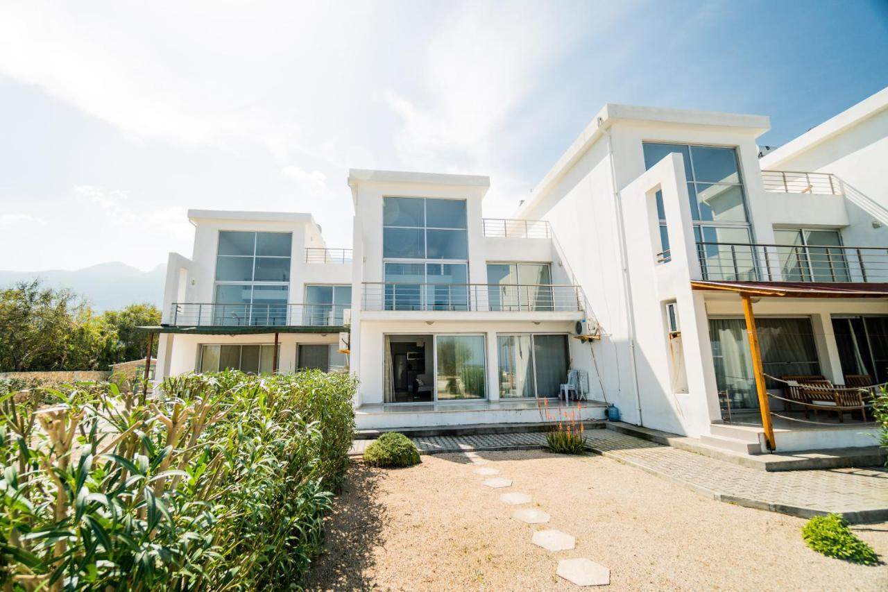 Spacious Three-Bedroom Apartment With Sea View A4 Λάπηθος Εξωτερικό φωτογραφία