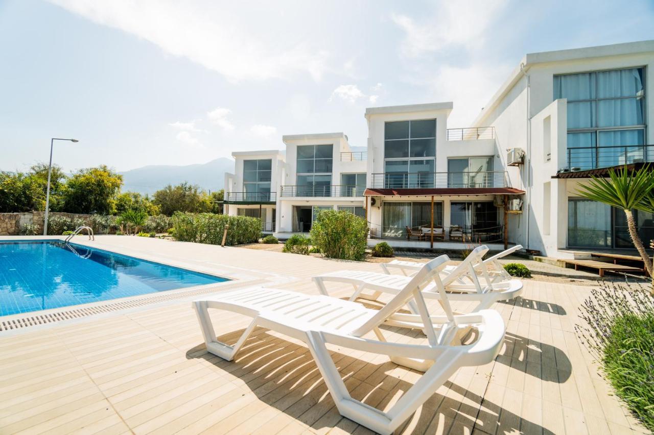 Spacious Three-Bedroom Apartment With Sea View A4 Λάπηθος Εξωτερικό φωτογραφία