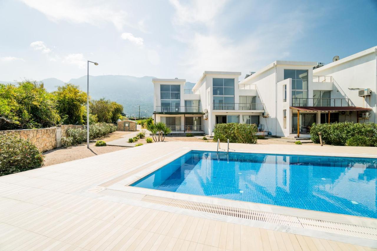 Spacious Three-Bedroom Apartment With Sea View A4 Λάπηθος Εξωτερικό φωτογραφία